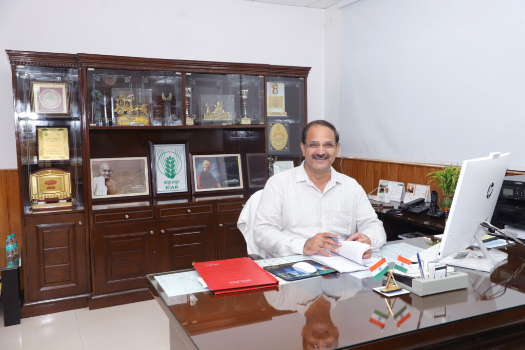 Director Sir official image